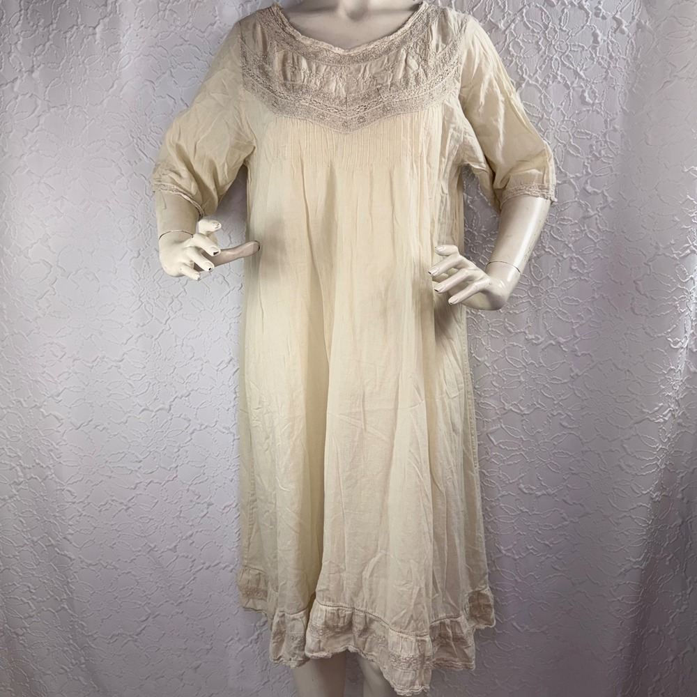 Magnolia Pearl Lace Embroidered Pintuck Dress Cream Womens Os
